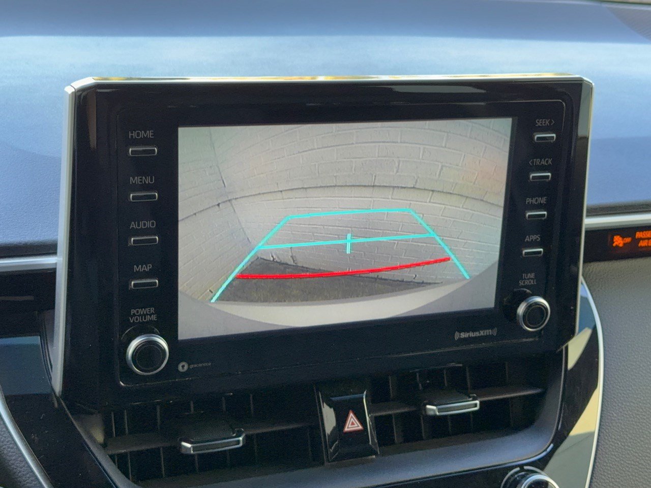 Used 2021 Toyota Corolla SE FWD image 24