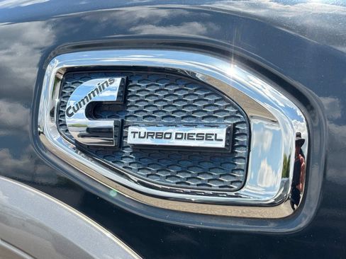 Used 2017 Nissan Titan Platinum Reserve AWD/4WD image 5