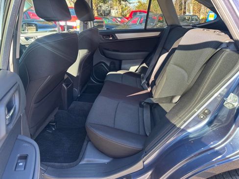 Used 2015 Subaru Outback 2.5i Premium image 19