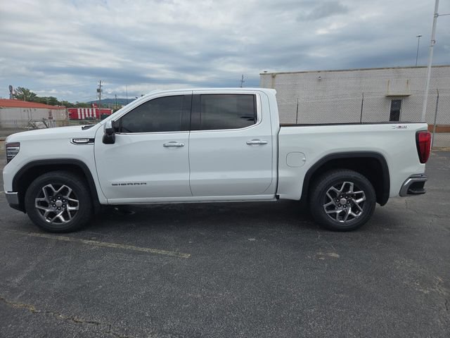 Used 2023 GMC Sierra 1500 SLT AWD/4WD image 5