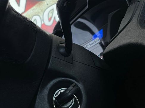 Used 2017 Ford Transit 150 XL image 20