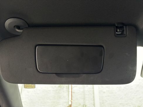 Used 2024 Chevrolet Traverse Z71 image 26