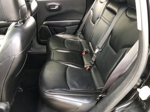 Used 2020 Jeep Compass Limited w/ Rear Convenience Group AWD/4WD image 24