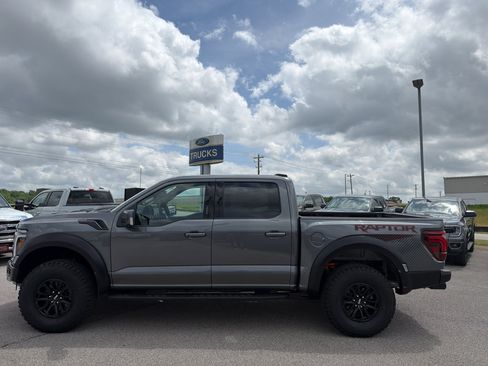 New 2026 Ford F150 Raptor AWD/4WD image 8