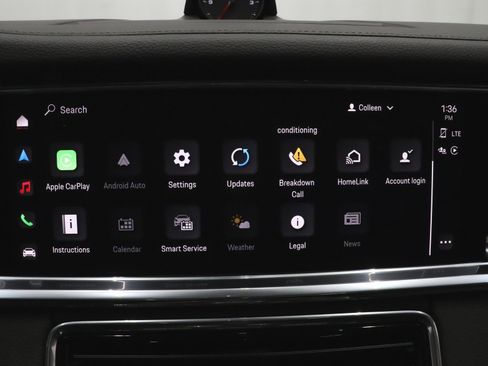 Used 2023 Porsche Panamera 4 Platinum Edition image 41