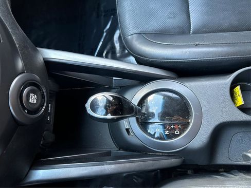 Used 2015 Hyundai Veloster Turbo image 33