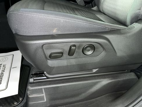 Used 2025 Chevrolet Silverado 1500 RST AWD/4WD image 14