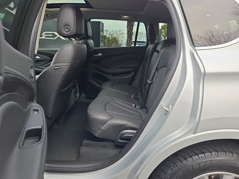 Used 2019 Buick Envision Essence image 5