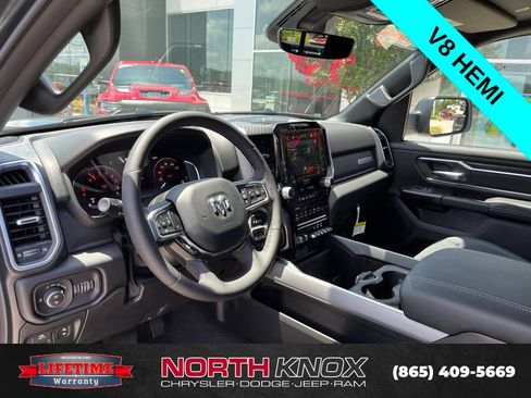 New 2026 RAM 1500 Big Horn AWD/4WD image 5
