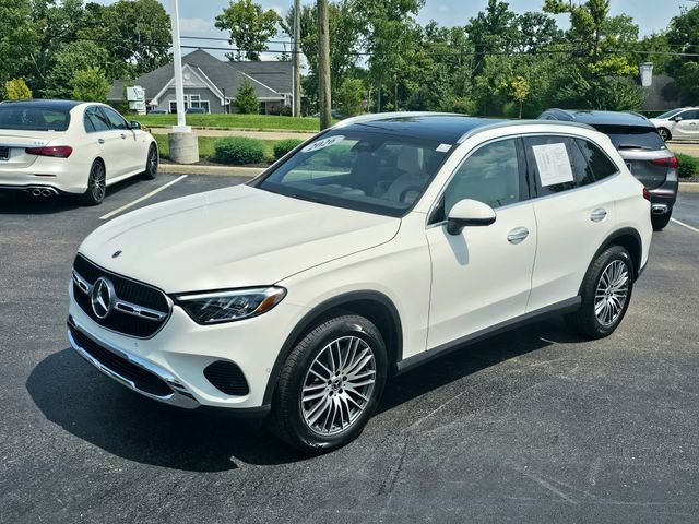 Certified 2026 Mercedes-Benz GLC 300 4MATIC image 4