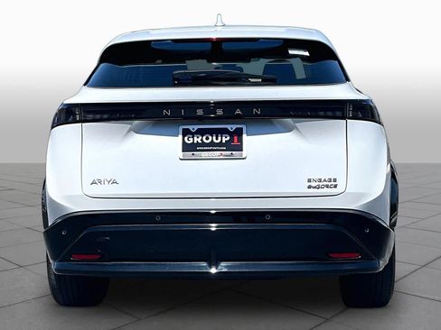 Used 2024 Nissan Ariya AWD image 4