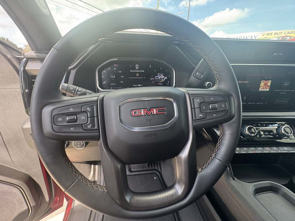 Used 2026 GMC Sierra 2500 AT4 AWD/4WD image 15