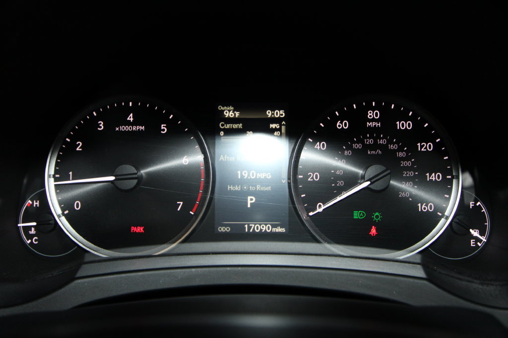 Used 2024 Lexus IS 300 w/ Premium Package RWD image 11