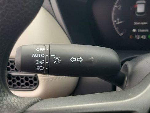 New 2026 Honda HR-V LX image 33