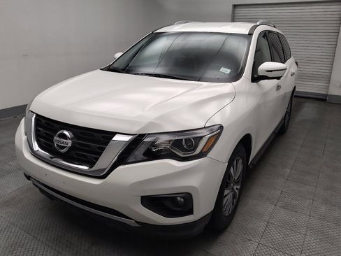 Used 2019 Nissan Pathfinder SL FWD image 15