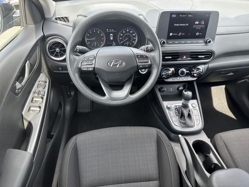 Used 2023 Hyundai Kona SEL w/ Cargo Package AWD/4WD image 7