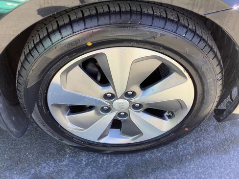 Used 2015 Kia Optima EX image 24