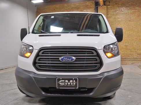 Used 2016 Ford Transit 350 XL image 4