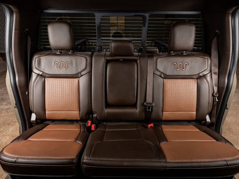 Used 2026 Ford F450 King Ranch w/ Chrome Package image 34