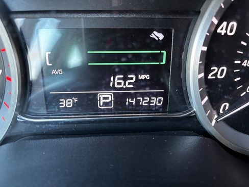 Used 2015 Nissan Sentra SR image 25