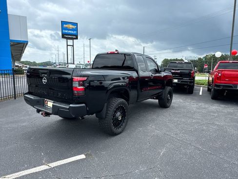 Used 2023 Nissan Frontier S RWD image 6