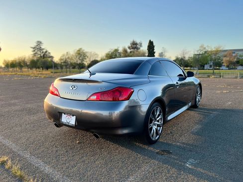 Used 2010 INFINITI G37 Anniversary Edition image 5