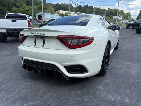 Used 2018 Maserati GranTurismo Sport RWD image 14