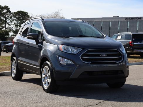 Used 2021 Ford EcoSport SE w/ SE Convenience Package image 7