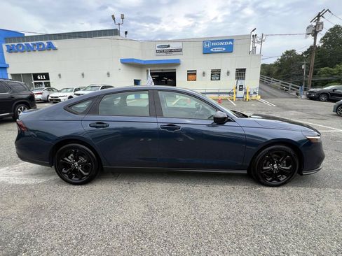 Used 2025 Honda Accord SE image 3