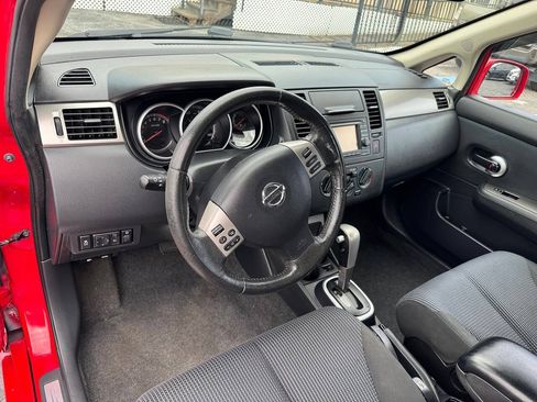 Used 2012 Nissan Versa Hatchback w/ SL Navigation Pkg FWD image 11