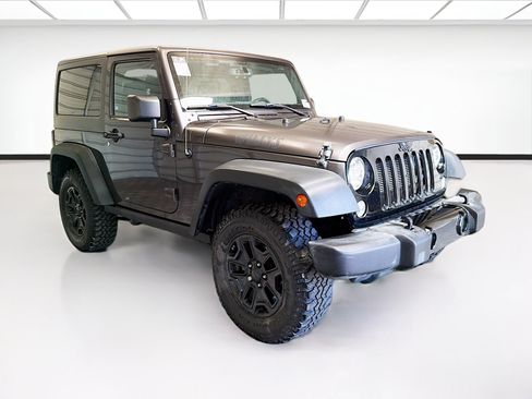 Used 2016 Jeep Wrangler Sport AWD/4WD image 3