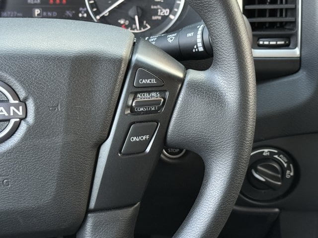 Used 2024 Nissan Frontier SV AWD/4WD image 16