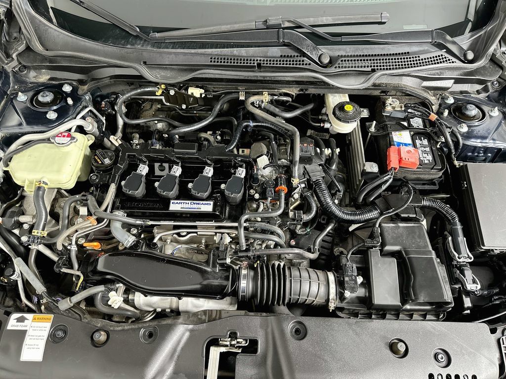 Used 2016 Honda Civic Touring image 30