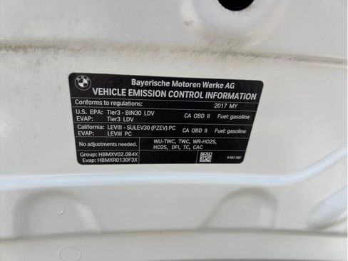 Used 2017 BMW 330i xDrive Wagon image 21