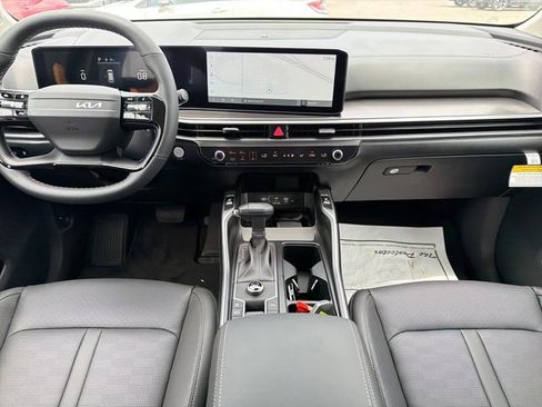 New 2026 Kia Sorento EX FWD image 9