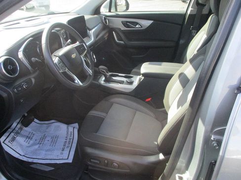 Used 2023 Chevrolet Blazer LT w/ Convenience Package FWD image 17