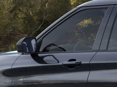 Used 2025 Ford Explorer Active w/ Active Comfort Package image 20