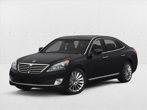 Used 2014 Hyundai Equus Signature RWD image 1