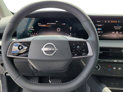 New 2025 Nissan Murano SV image 22