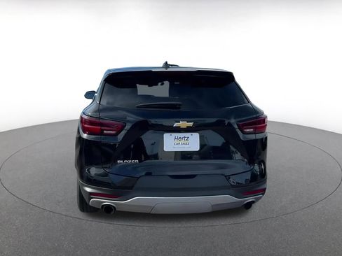 Used 2025 Chevrolet Blazer LT image 12