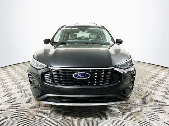 Used 2025 Ford Escape SE w/ PHEV Premium Package FWD image 8