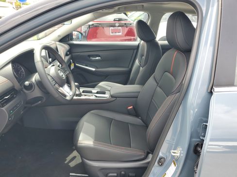 New 2025 Nissan Sentra SR w/ SR Premium Package image 15