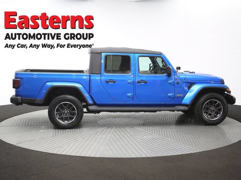Used 2021 Jeep Gladiator Overland AWD/4WD image 54