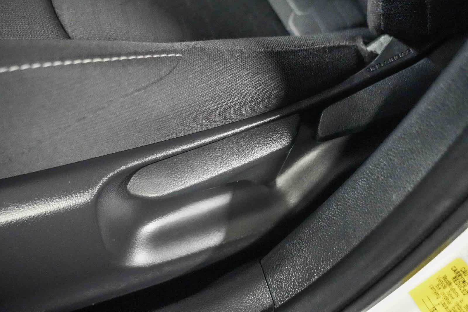 Certified 2023 Toyota Corolla SE FWD image 22