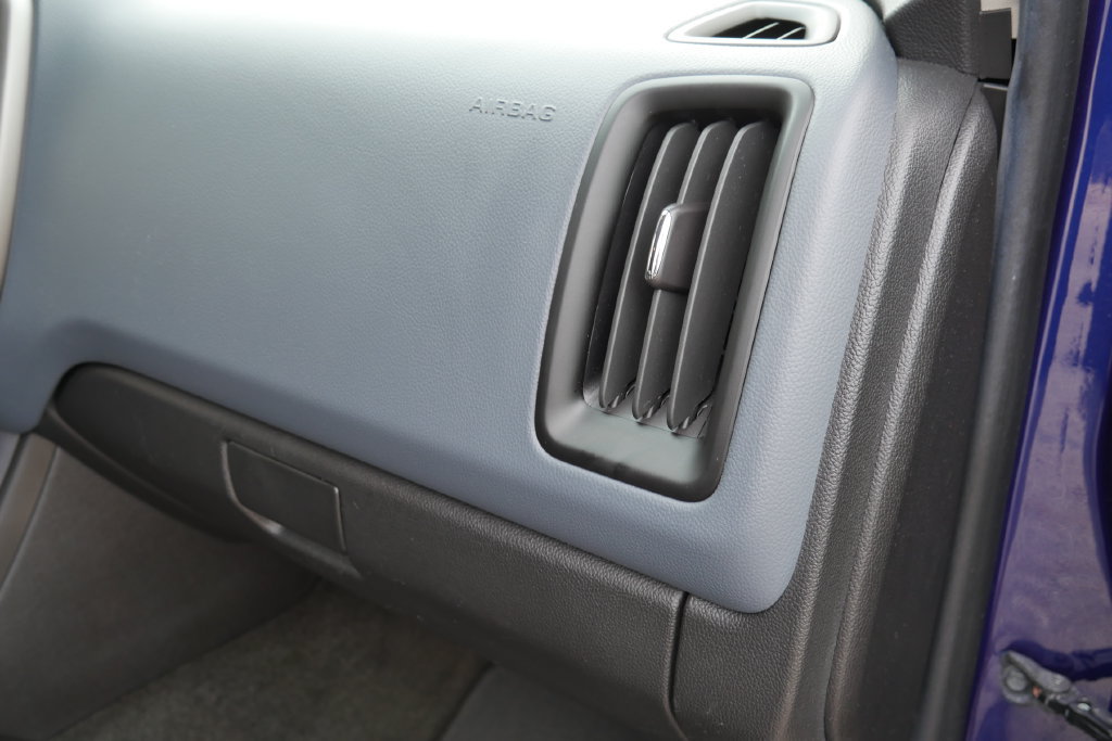 Used 2015 Chevrolet Colorado Z71 AWD/4WD image 10