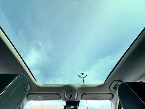 New 2024 Hyundai Ioniq 5 Limited image 24