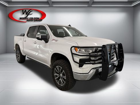 Used 2023 Chevrolet Silverado 1500 LT w/ All Star Edition Plus AWD/4WD image 3