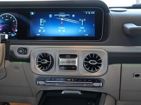 Used 2025 Mercedes-Benz G 550 image 15