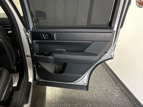 Used 2025 Hyundai Santa Fe Calligraphy AWD/4WD image 22