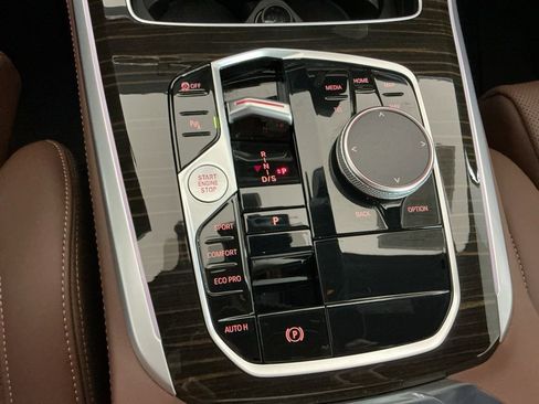 Certified 2024 BMW X5 sDrive40i w/ Premium Package image 14